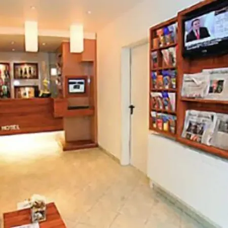 Admiral Am Zoo Hotell 3*