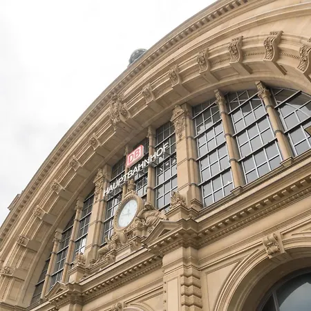 Hotel Admiral Frankfurt City Centre