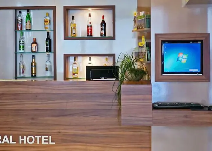 Admiral Am Zoo Hotel 3*