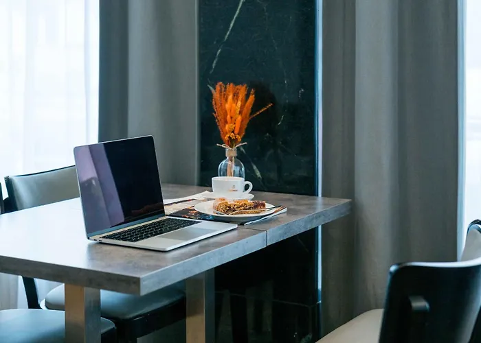 Hotel Admiral Am Zoo 3*