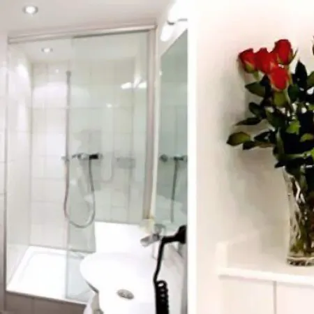 Szálloda Admiral Am Zoo