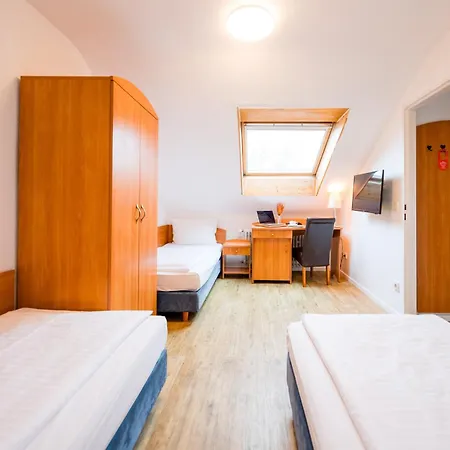 Szálloda Admiral Am Zoo Frankfurt am Main