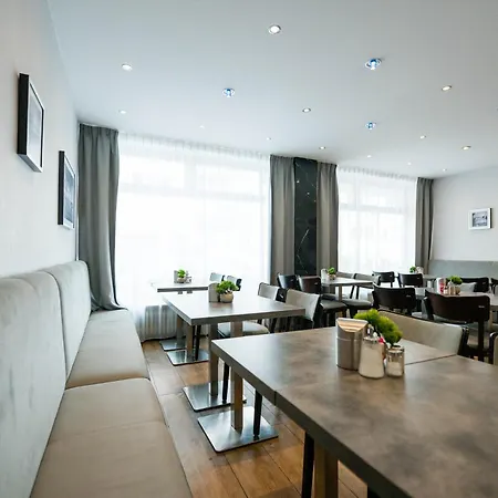 Szálloda Admiral Am Zoo Frankfurt am Main