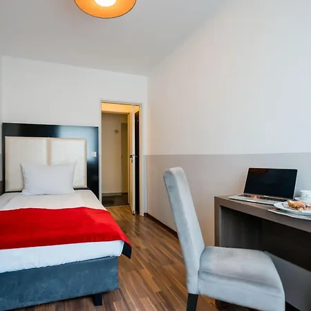 Admiral Frankfurt Centre 3*