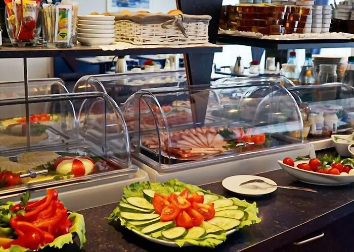 Admiral Am Zoo Hotel 3*