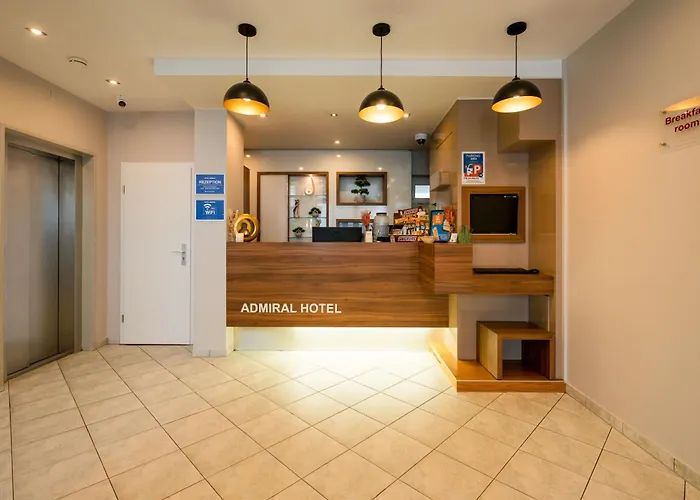 Admiral Am Zoo Hotel 3*